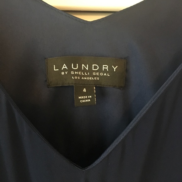 Laundry by Shelli Segal Tiered Chiffon Gown - Picture 4 of 7